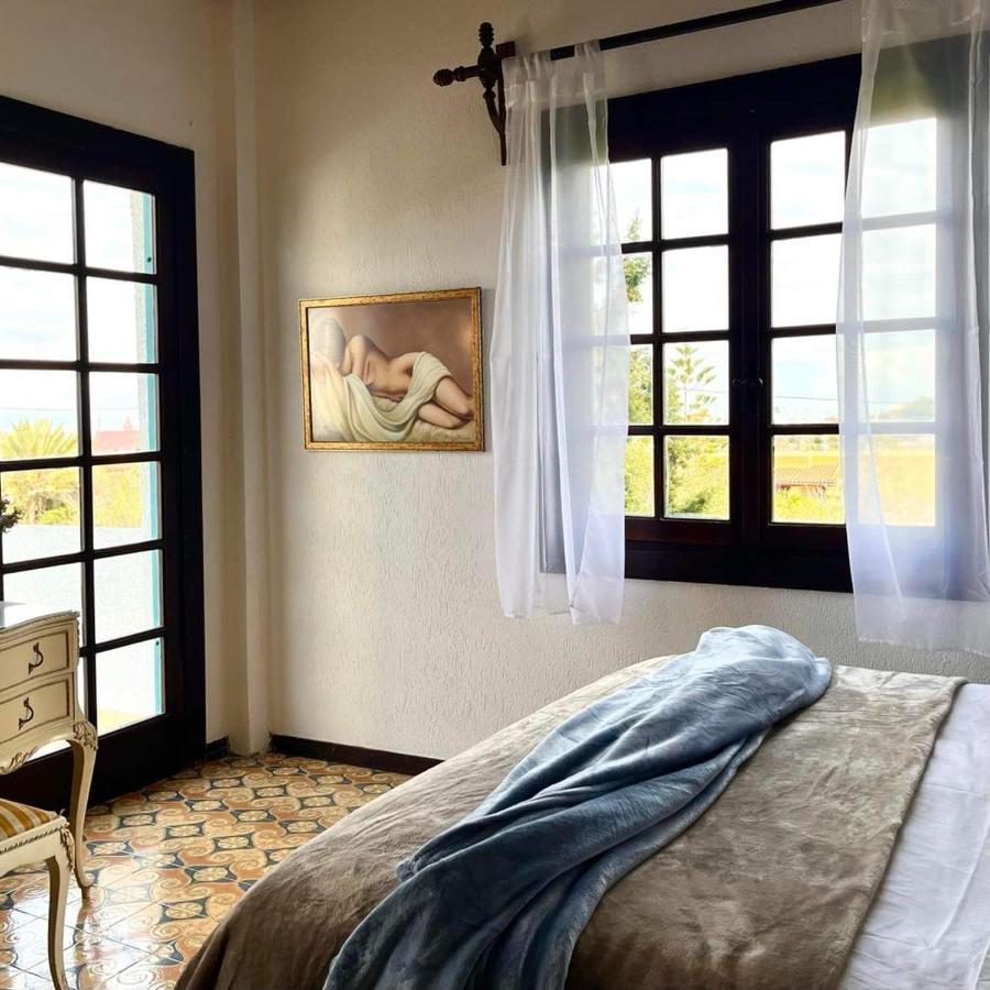 Villa Velissarios: Wonderful Villa Next To Beach Aegina Exterior foto