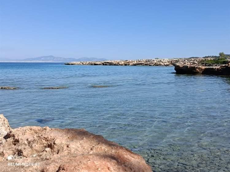 Villa Velissarios: Wonderful Villa Next To Beach Aegina Exterior foto